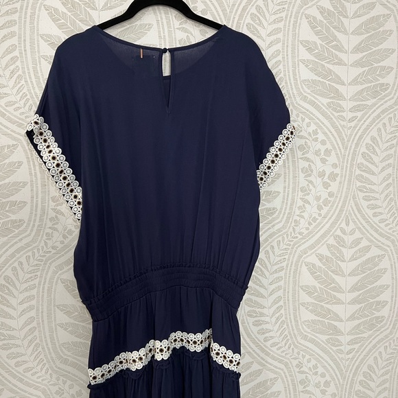 MISA MINI DRESS in NAVY & WHITE  SIZE M  NWT - Picture 8 of 9
